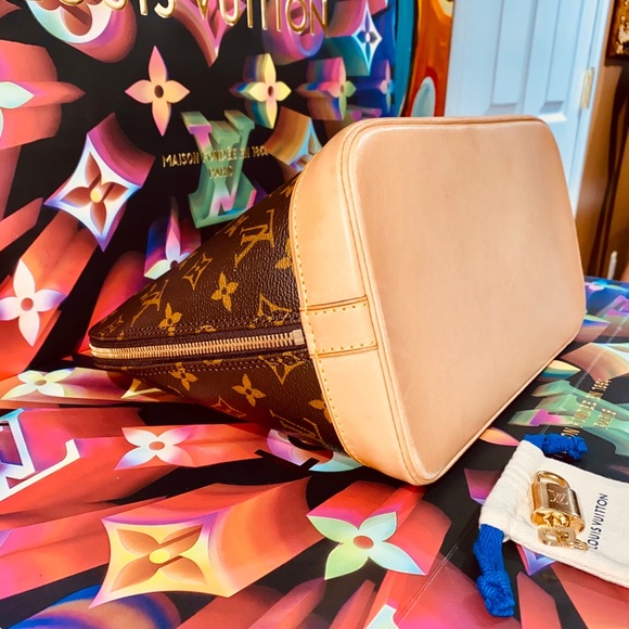 🛑SOLD🛑👜👜👜Authentic Alma PM in Monogram - Picture 5 of 16